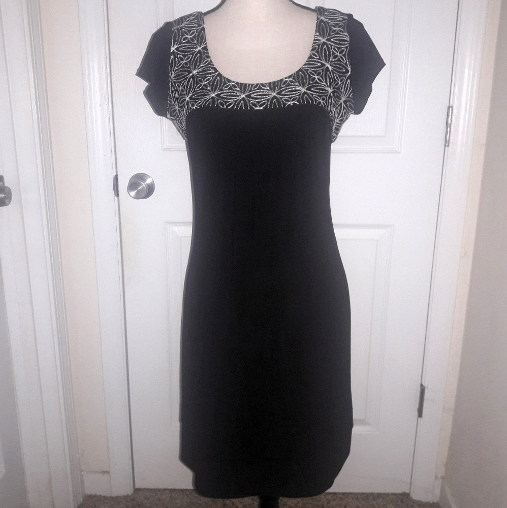 💋Very cute Ronnie Nicole black dress
